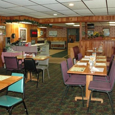 Zellar'S Village Inn Newberry Exteriér fotografie
