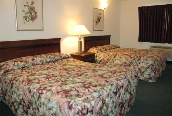 Zellar'S Village Inn Newberry Pokoj fotografie